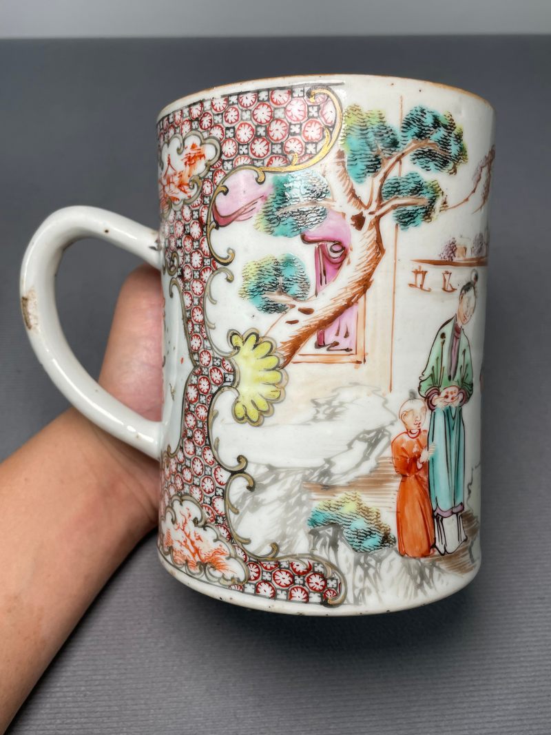 清乾隆 广彩开光人物故事图把杯 - 图4