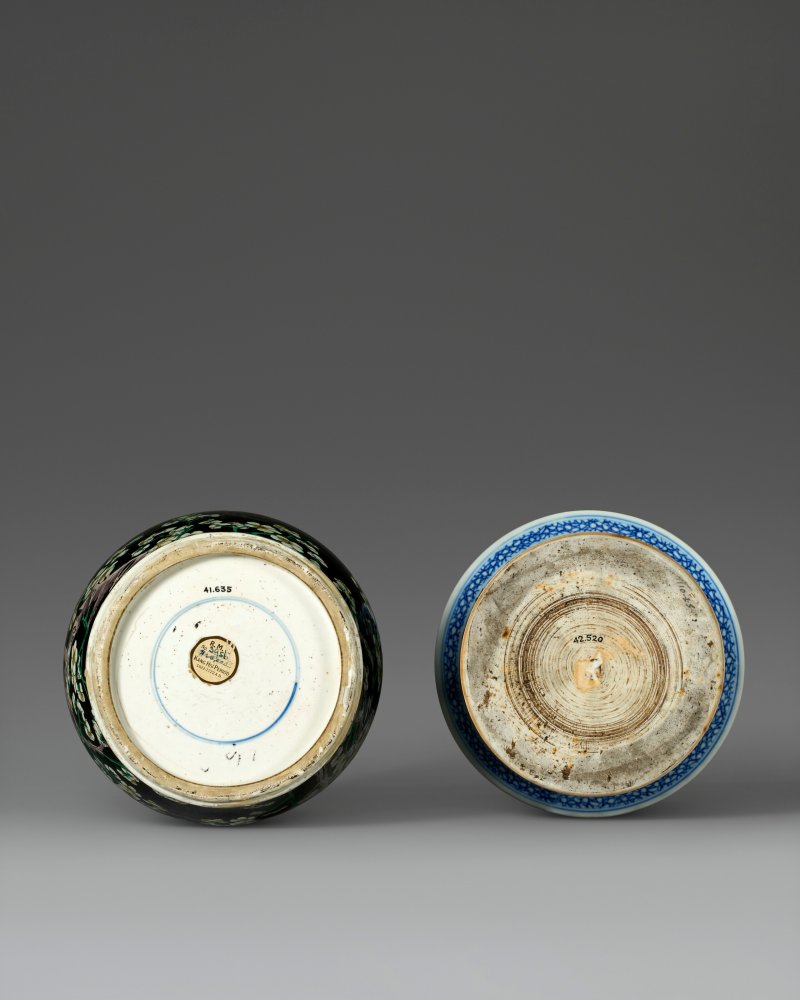 中國 清十八/十九世紀 瓷瓶兩件  CHINA, 18TH-19TH CENTURY - 图4