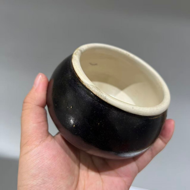 明代 淄素鸡心罐 - 图5