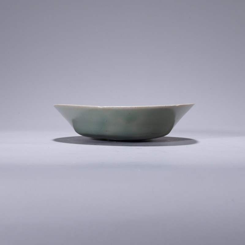 明代 青釉印花盘 - 图2