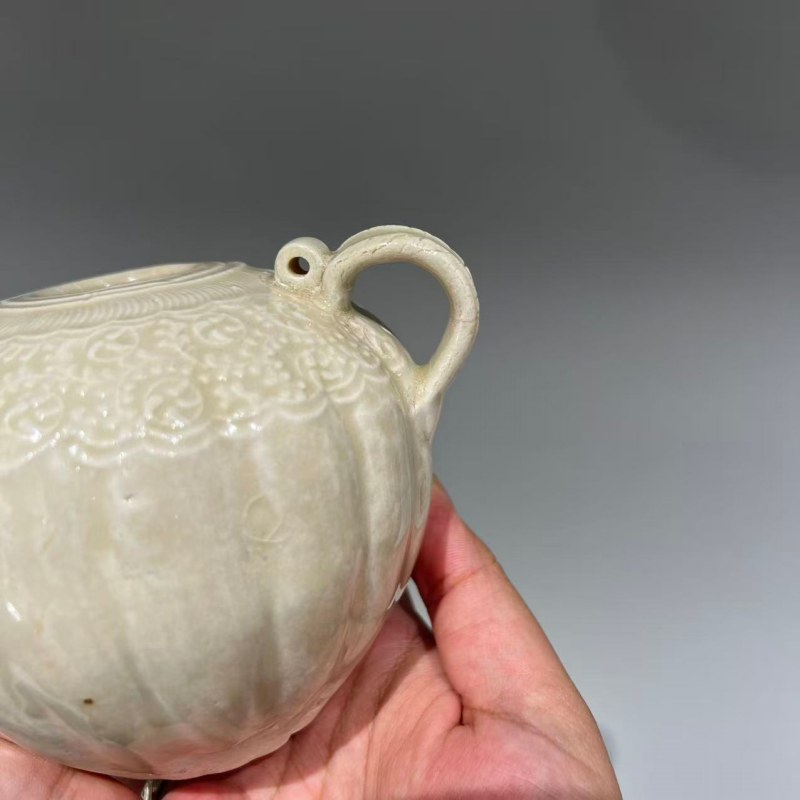 明代 白釉印花执壶 - 图7