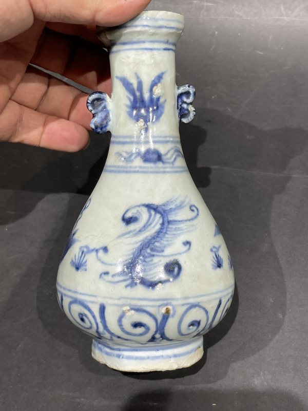 青花花卉纹双耳瓶 - 图6