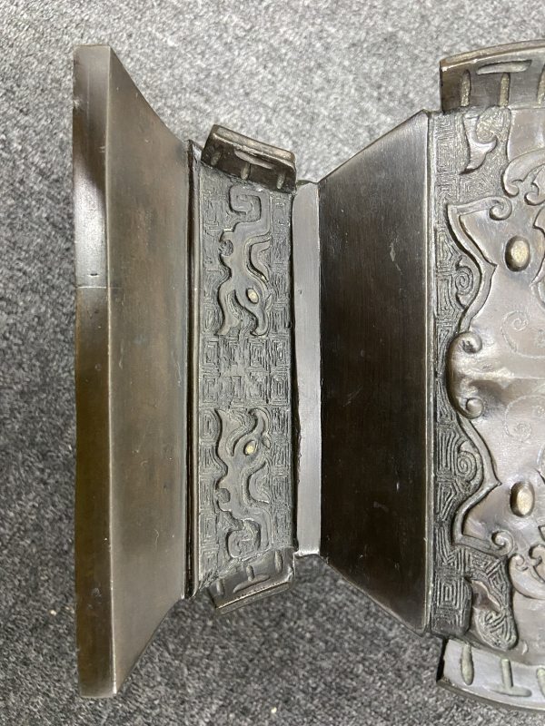 清 错金银兽面纹出戟方尊一对 - 图7