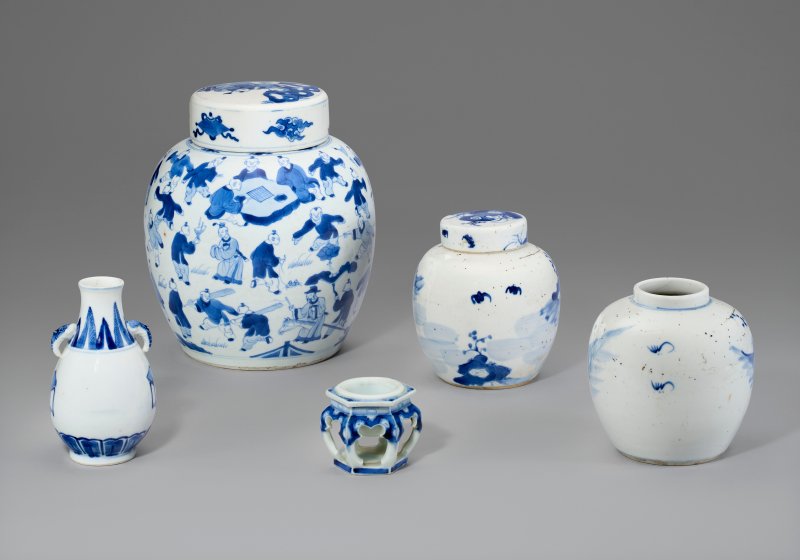 中國 清 青花瓷器五件  CHINA, QING DYNASTY (1644-1911) - 图2