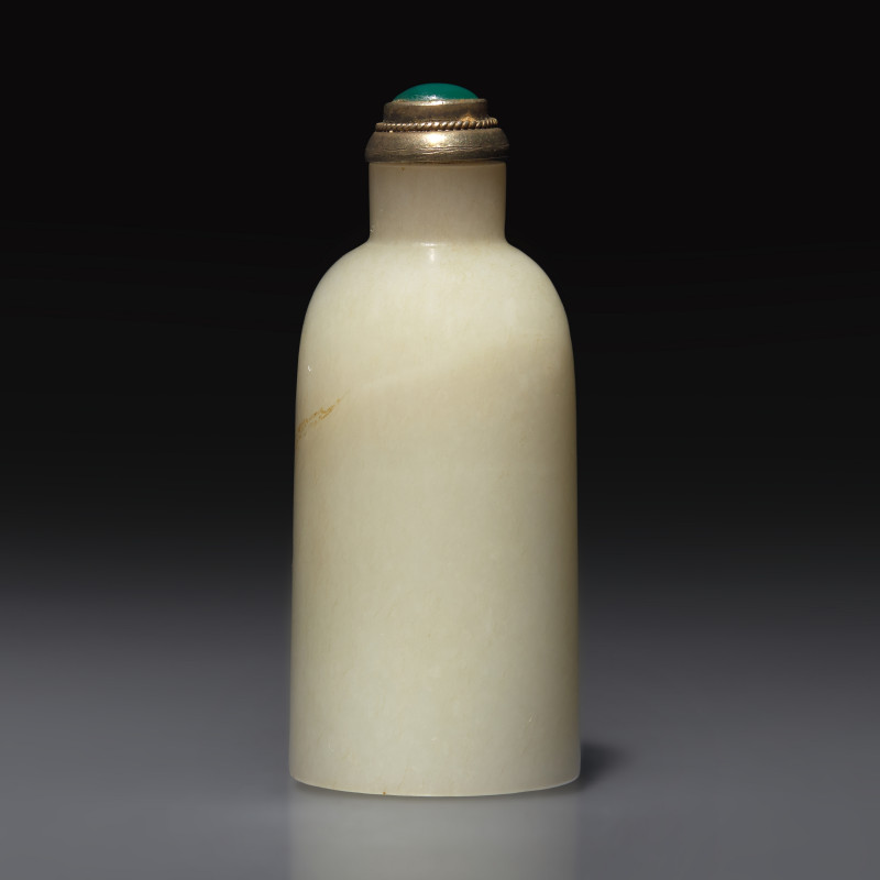 1750-1880年 灰白玉素面鼻煙壺 | A Chinese Greyish-White Jade Snuff Bottle, Qing Dynasty, Circa 1750-1880 - 图2