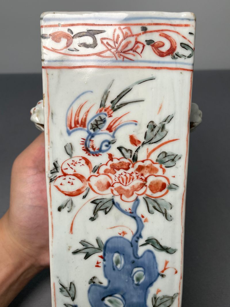 明 青花五彩洞石花鸟纹铺首衔环香筒 - 图11