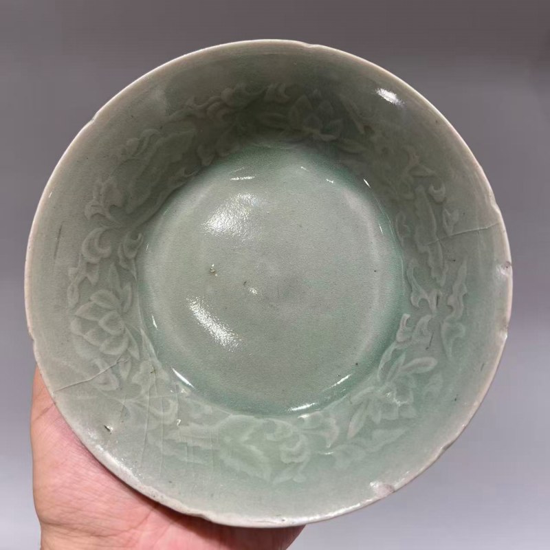 明代 青釉印花盘 - 图4