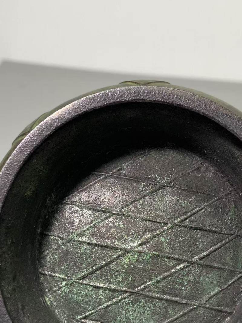 清 铜蝉叶纹提梁卣 - 图19
