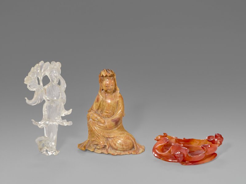中國 清或以後 擺件三件  CHINA, QING DYNASTY OR LATER - 图1