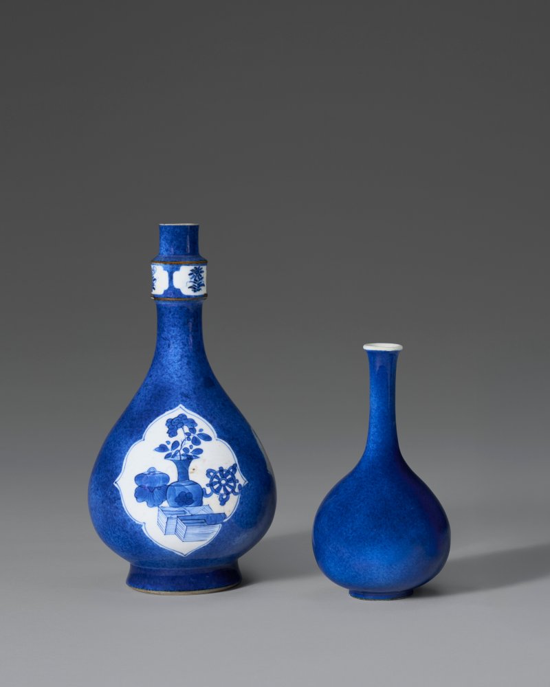 中國 清康熙 灑藍釉瓶兩件  CHINA, KANGXI PERIOD (1662-1722) - 图2