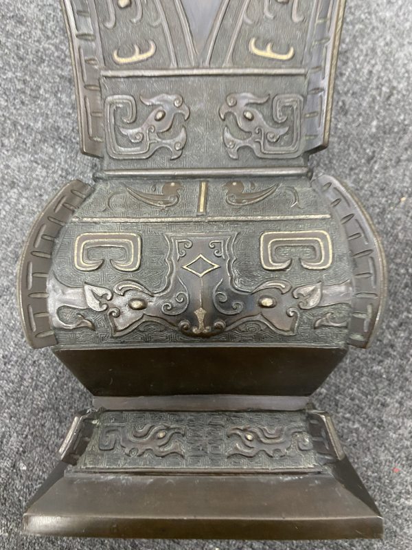 清 错金银兽面纹出戟方尊一对 - 图38