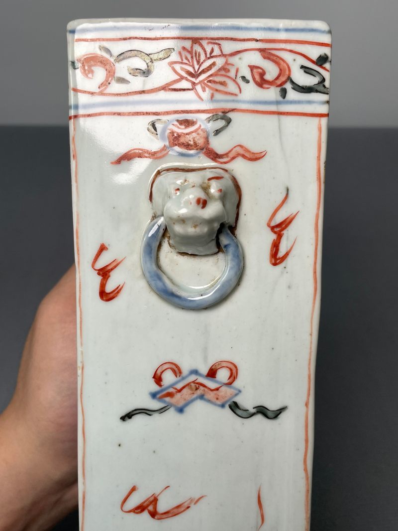 明 青花五彩洞石花鸟纹铺首衔环香筒 - 图16