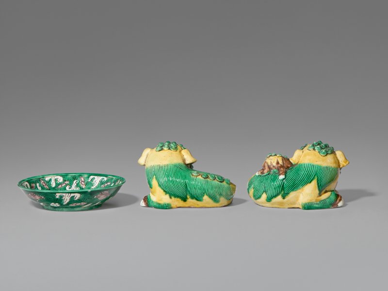 中國 清康熙 素三彩器三件  CHINA, KANGXI PERIOD (1662-1722) - 图3
