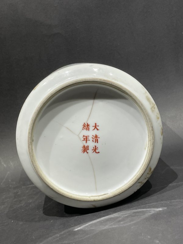 民国 粉彩人物茶壶 - 图11