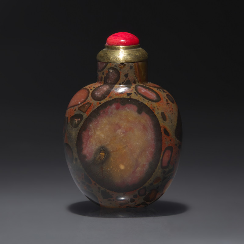 1750–1860年 抱子石鼻煙壺 | A Chinese Puddingstone Snuff Bottle, Qing Dynasty, Circa 1750-1850 - 图1