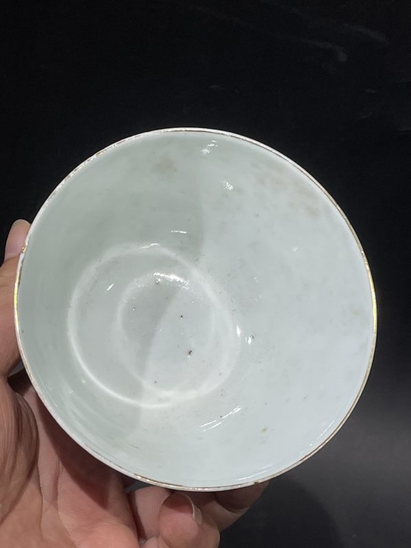 民国 粉彩花卉纹盖碗 - 图5