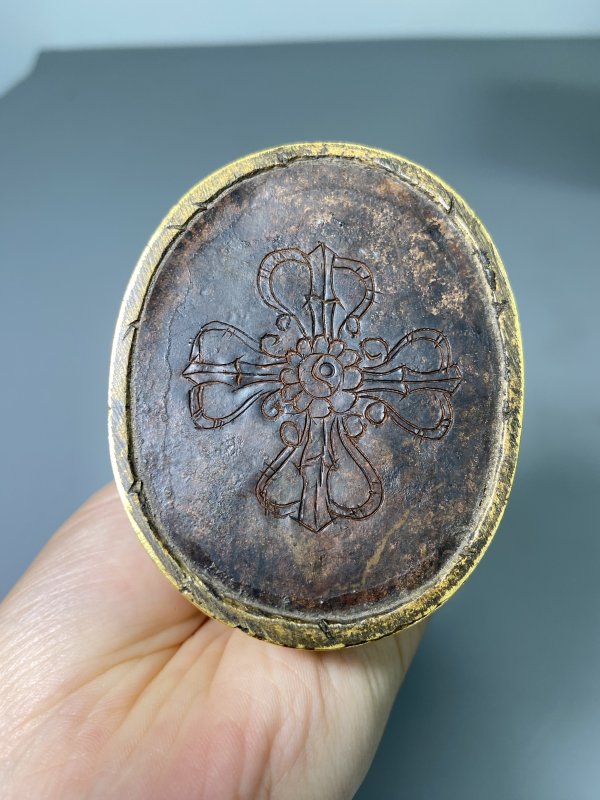 清乾隆 铜鎏金弥勒菩萨 - 图23