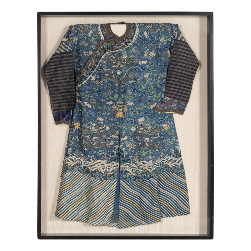 清晚期 石青地緙絲龍紋袍 | A Chinese Dark Blue Ground Kesi Silk Dragon Robe, 19th Century