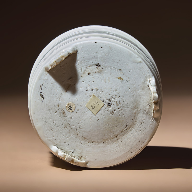 明末清初 德化白瓷竹節紋奩式爐 | A Chinese Blanc-de-Chine Porcelain 'Lian' Incense Burner, 17th-18th Century - 图2
