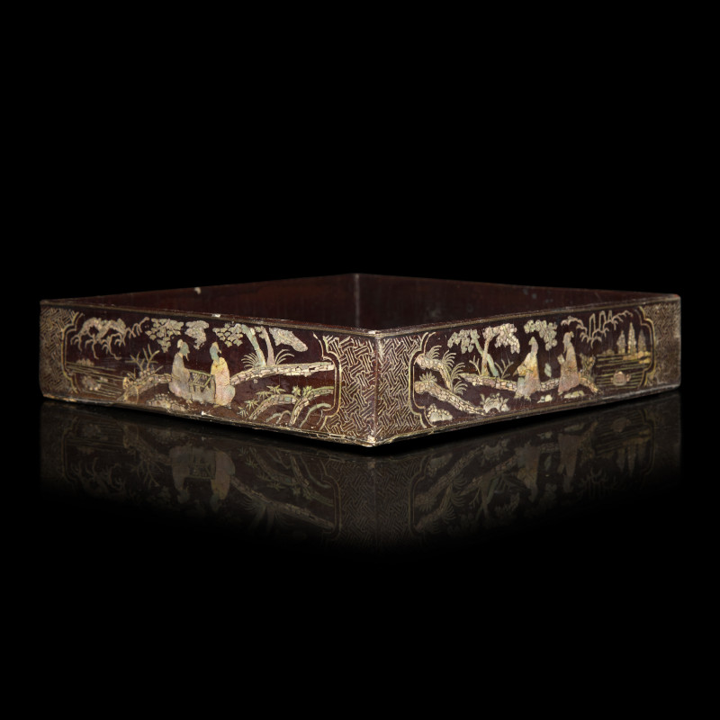 明晚期 黑漆螺鈿行旅圖蓋盒 | A Chinese Mother of Pearl Inlaid Lacquer Box, Ming Dynasty, 16th/17th Century - 图5