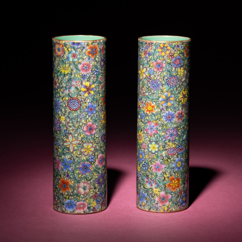 民國 粉彩百花不落地筆筒一對 | A Pair of Chinese Famille Rose 'Mille Fleur' Porcelain Brush Holders, Early 20th Century - 图4