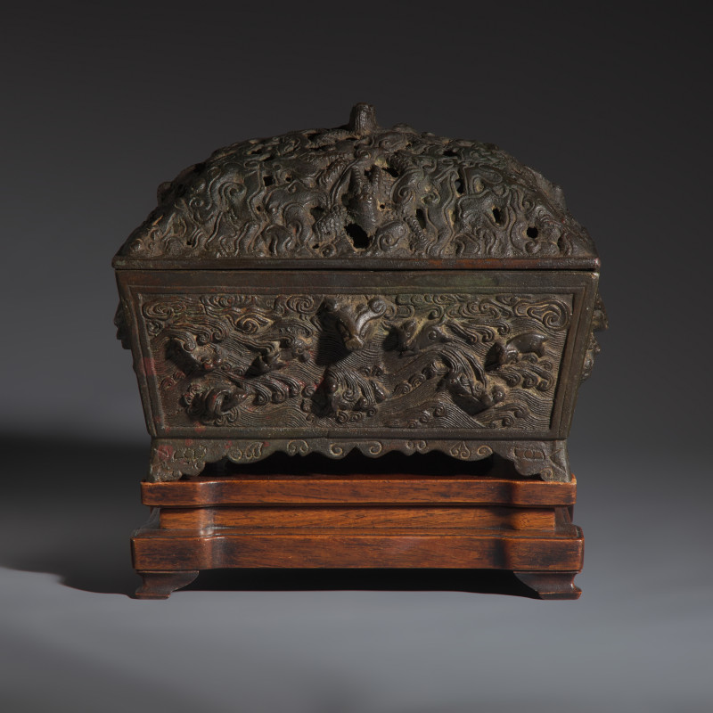 清 仿古四方銅爐 | A Chinese Patinated Bronze Incense Burner, Qing Dynasty