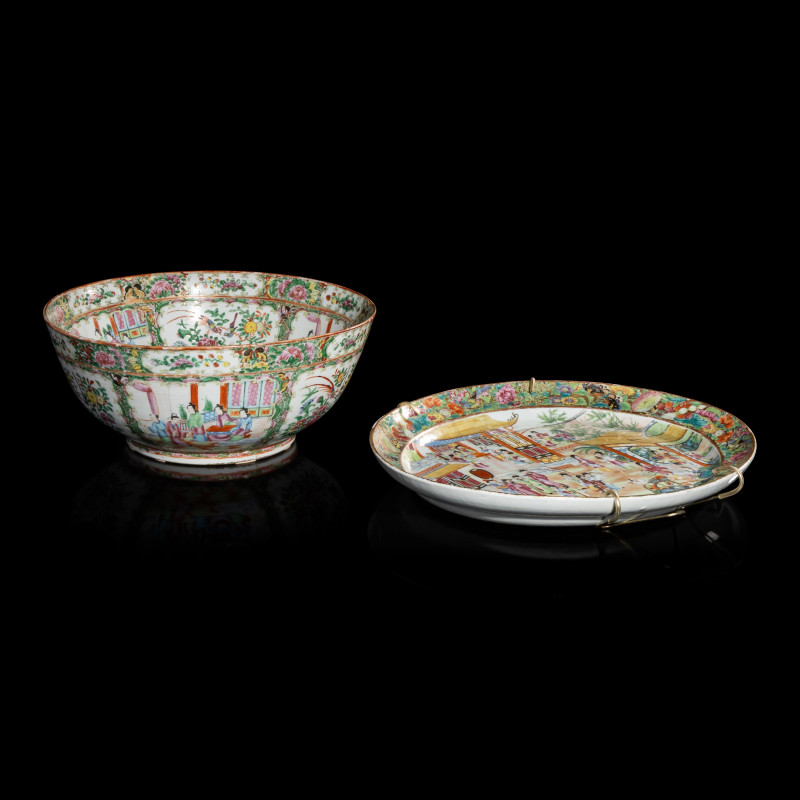 清晚期 廣彩人物圖大碗及賞盤 | Two Chinese Canton Famille Rose Porcelain Wares, 19th Century - 图2