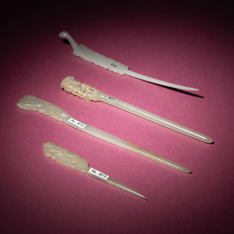 清 玉簪四支 | Four Chinese Carved Jade Hairpins, Qing Dynasty - 图2