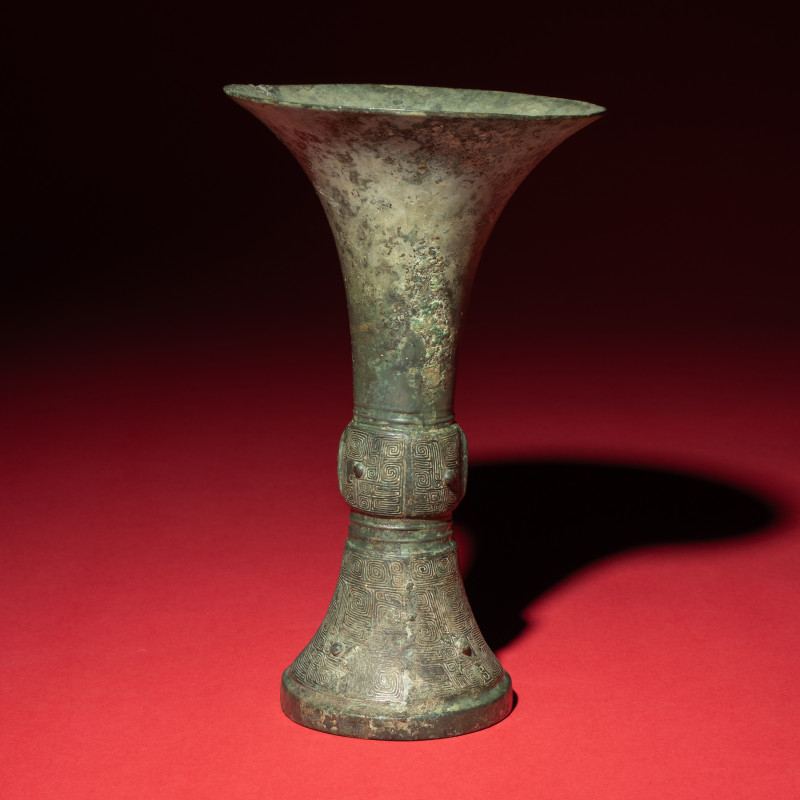 商 青銅觚 | A Chinese Archaic Bronze Gu Vessel, Shang Dynasty - 图3