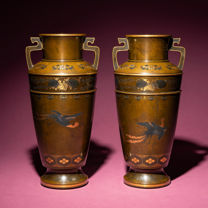 近代 日本金工鳳紋賞瓶一對 | A Pair of Japanese Bronze and Mixed Metal Vases, 20th Century - 图3