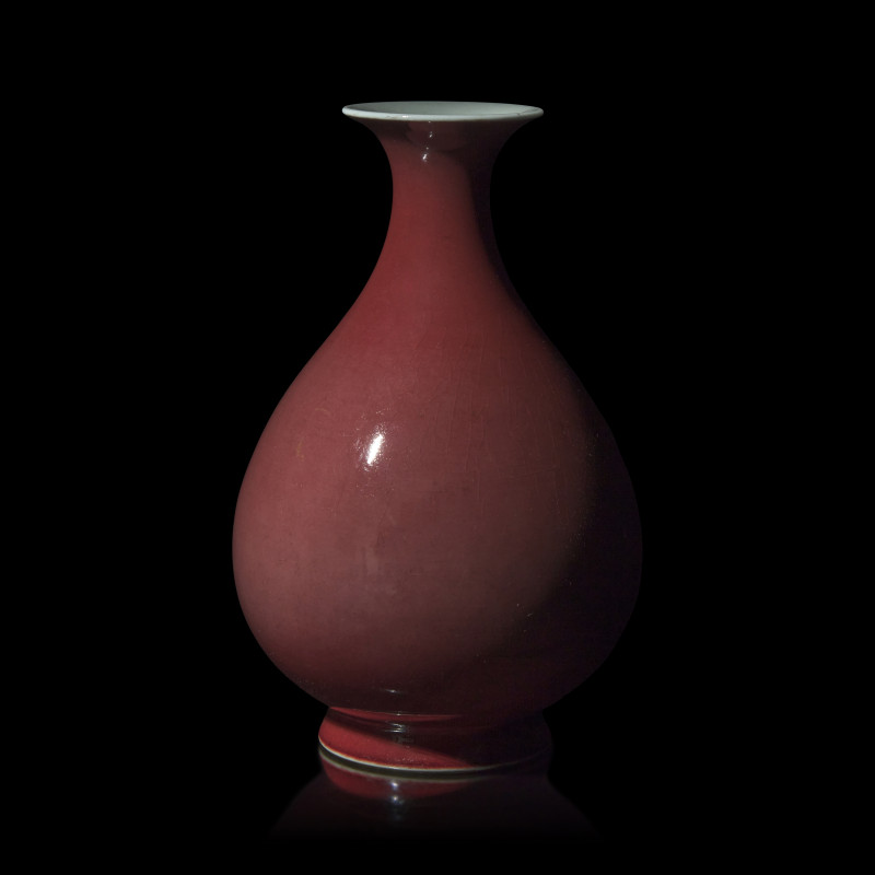 清道光 紅釉玉壺春瓶 | A Chinese Copper-Red Glazed Vase, Yuhuchun , Daoguang Mark and Period
