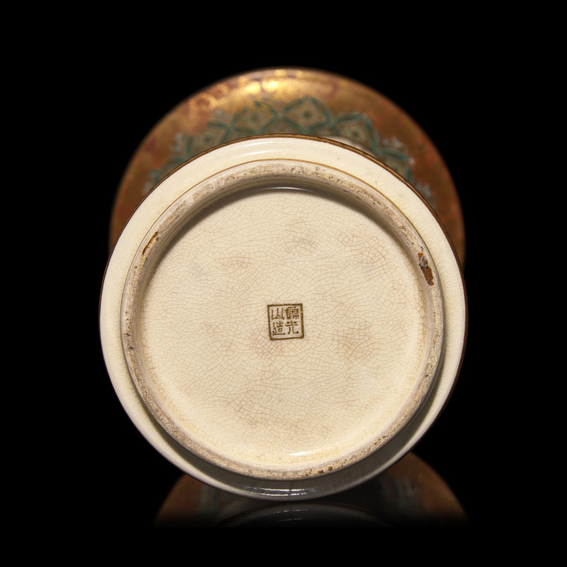 日本明治時代 錦光山造薩摩燒美人圖花觚 | A Japanese Satsuma-Type Trumpet Vase, Kinkozan Studios, Meiji Period - 图4
