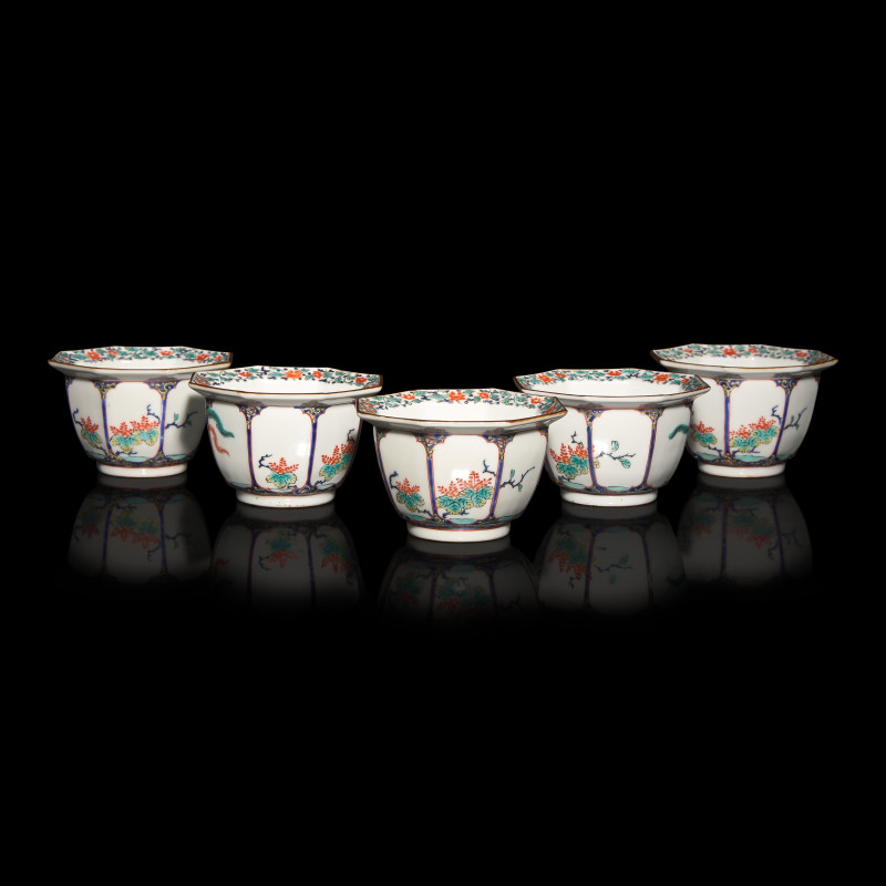 約1670-1690年 日本酒井田柿右衛門鳳紋八方小碗五件 | A Set of Five Japanese Kakiemon Porcelain Small Bowls, Circa 1670-1690 - 图2