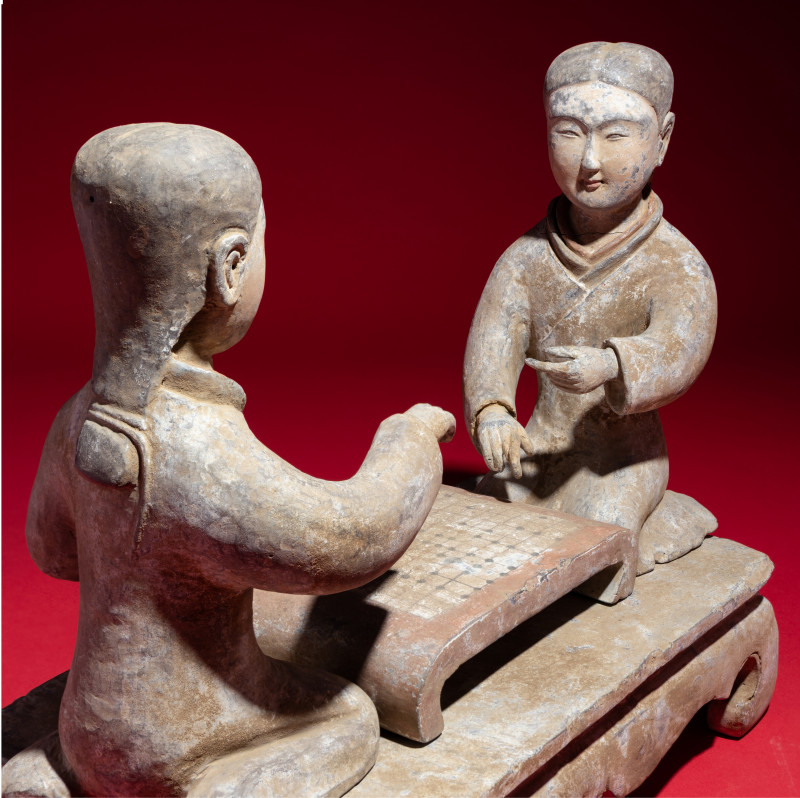 西漢 灰陶彩繪女對弈俑一組 | Two Chinese Painted Pottery Ladies Playing Liubo , Western Han Dynasty - 图6