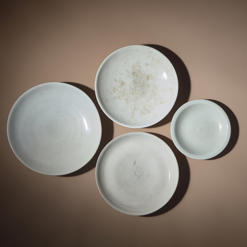 清早期 德化白瓷盤四件 | Four Chinese Blanc-de-Chine Porcelain Plates, 17th-Early 18th Century - 图1