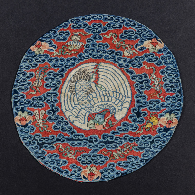 晚清-民國 緙絲、刺綉圓光三種 | Three Chinese Silk Roundels, Late Qing Dynasty-Republic Period - 图2