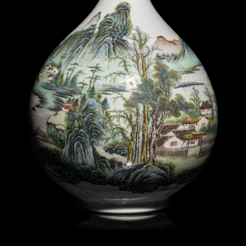 民國/近代 粉彩山水詩文長頸瓶 | A Chinese Famille Rose 'Landscape' Porcelain Vase, Republic Period/20th Century - 图4