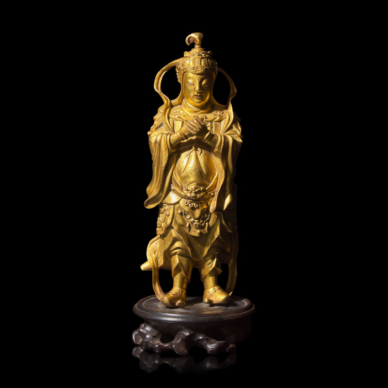 清中期 銅鎏金韋陀像 | A Chinese Gilt Bronze Figure of Weituo, 17th/18th Century