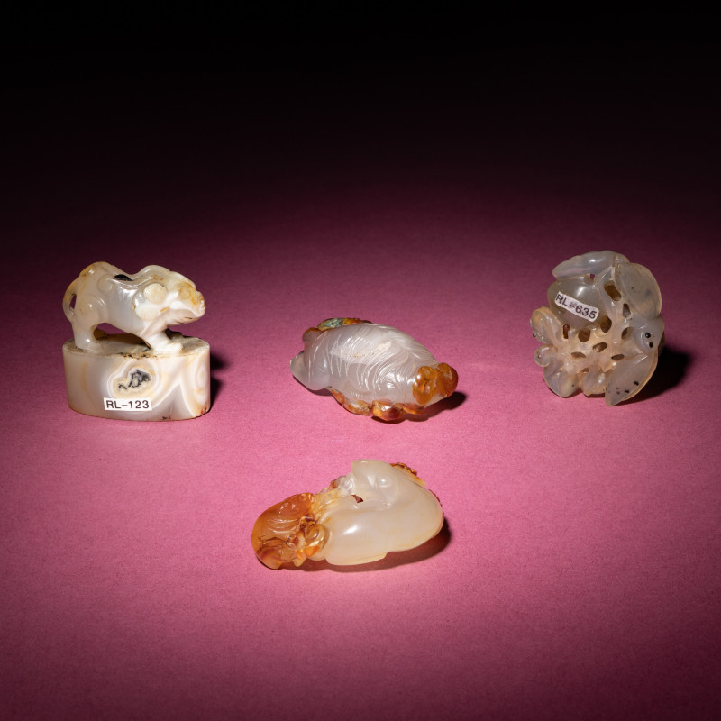 清 瑪瑙把件、印章一組四件 | Four Chinese Agate Carvings, Qing Dynasty - 图2