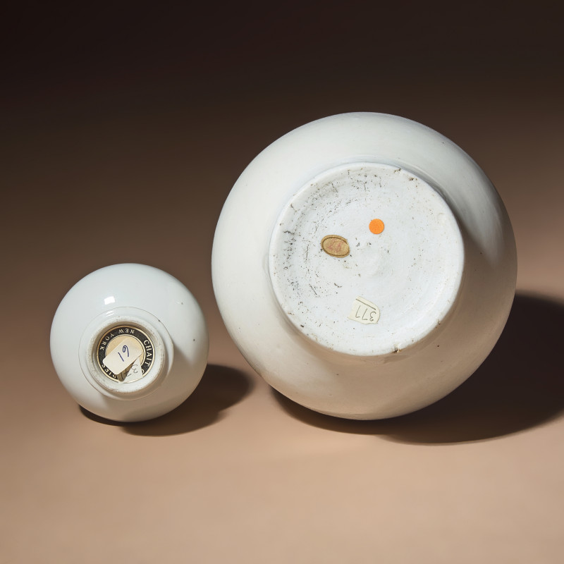清早期 德化白瓷瓶兩件 | Two Chinese Blanc-de-Chine Porcelain Vases, 17th-18th Century - 图3