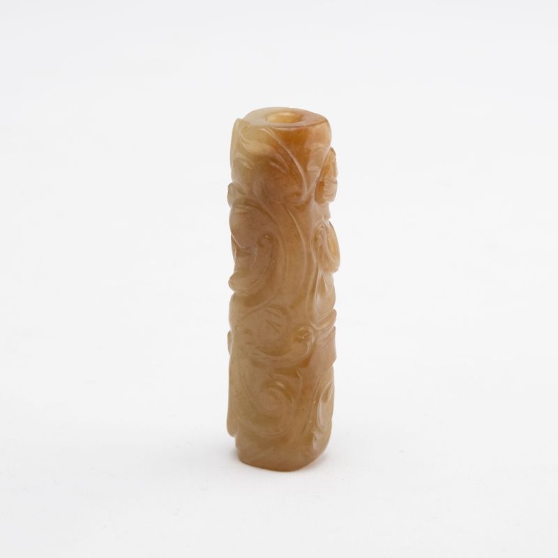    宋 白玉紅沁龍紋樂子
