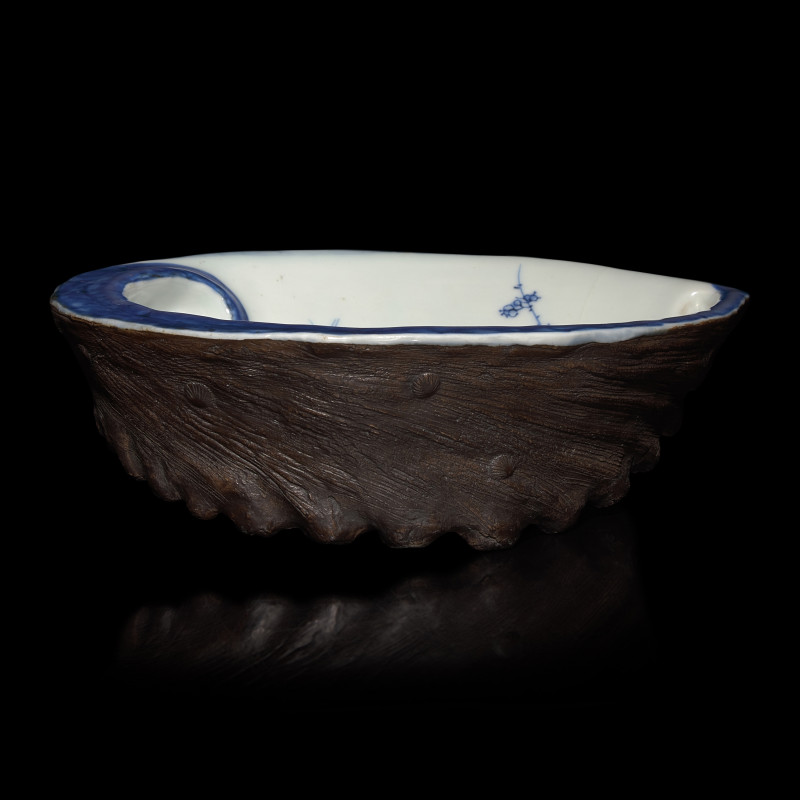 日本明治時代 平戶燒青花仿鮑魚花草圖碟 | A Japanese Hirado Porcelain Abalone Shell-Shaped Dish, Meiji Period - 图3