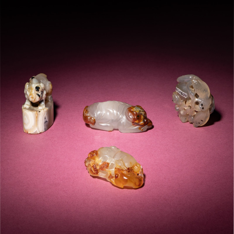 清 瑪瑙把件、印章一組四件 | Four Chinese Agate Carvings, Qing Dynasty - 图3
