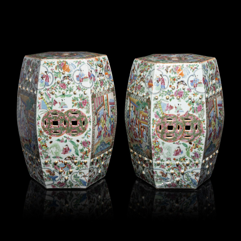 清晚期 廣彩人物故事圖六方瓷坐墩 | A Pair of Chinese Canton Famille Rose Porcelain Hexagonal Garden Stools, 19th Century - 图5