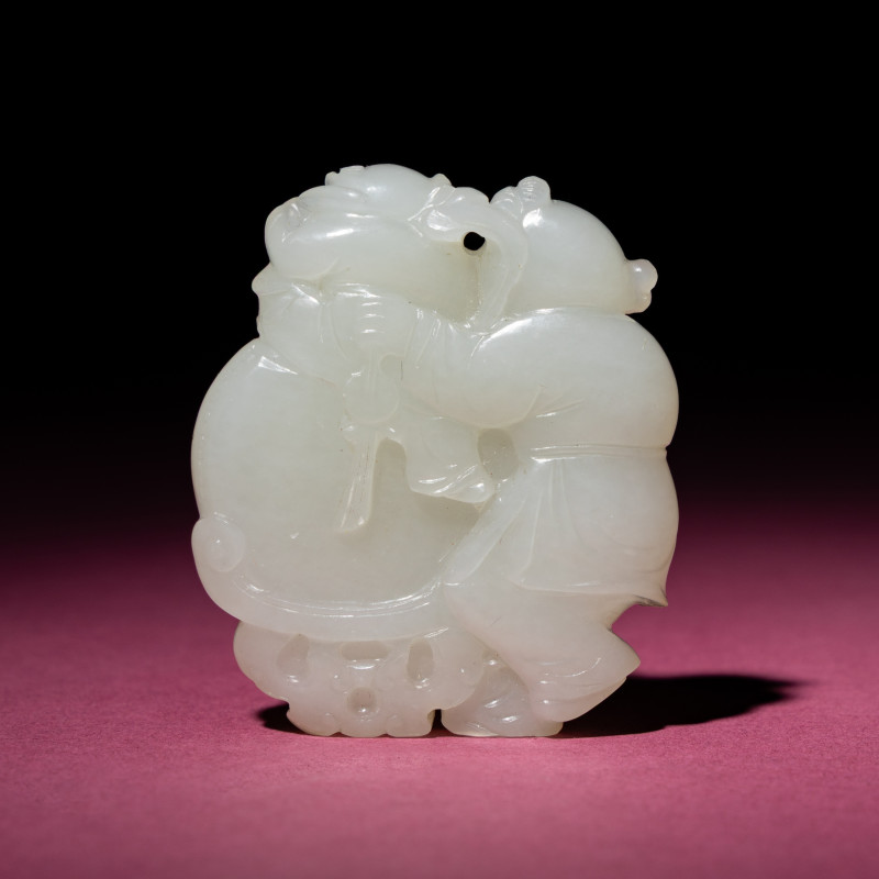 清中期 白玉雙童子佩 | A Chinese White Jade 'Boys' Group, 18th Century - 图2