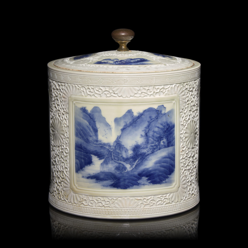日本明治時代 平戶燒青花水指 | An Unusual Japanese Hirado Porcelain Mizusashi and Cover, Meiji Period - 图3