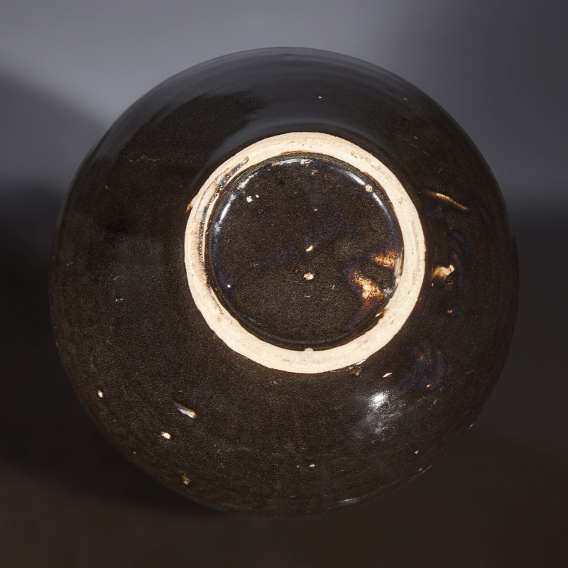 金/元 磁州窯黑釉鐵鏽花嘟噜瓶 | A Chinese Cizhou Black Glazed Jar, Duluping, Jin/Yuan Dynasty - 图4