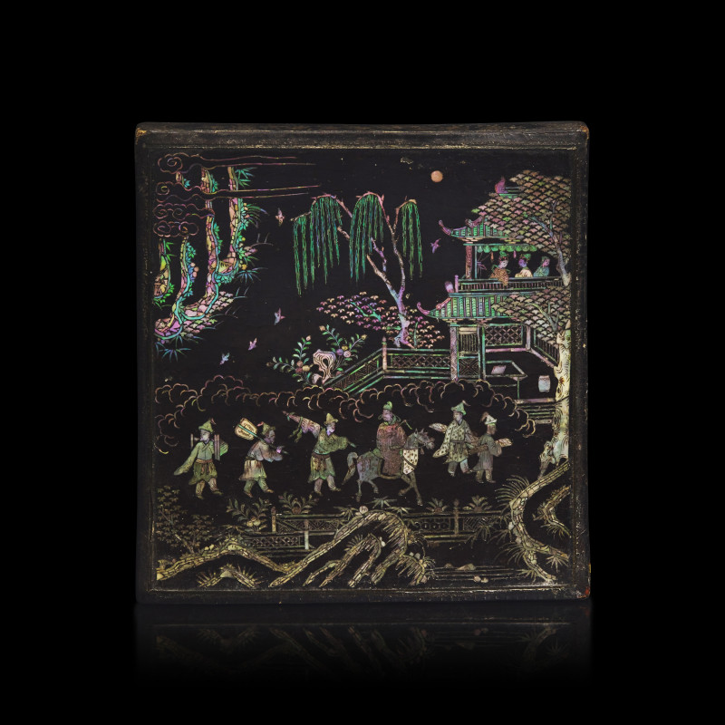 明晚期 黑漆螺鈿行旅圖蓋盒 | A Chinese Mother of Pearl Inlaid Lacquer Box, Ming Dynasty, 16th/17th Century