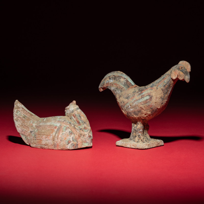 漢 灰陶彩繪鴛鴦與小公雞 | A Chinese Painted Pottery Mandarin Duck and a Cockerel, Han Dynasty - 图3