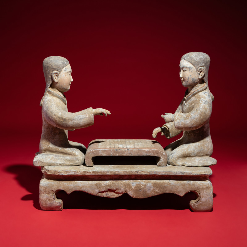 西漢 灰陶彩繪女對弈俑一組 | Two Chinese Painted Pottery Ladies Playing Liubo , Western Han Dynasty